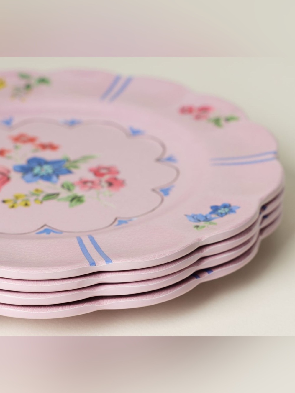 Set of 4 Anthropologie Annette Melamine Lilac Ice Pink Dessert Plates - Picture 3 of 4